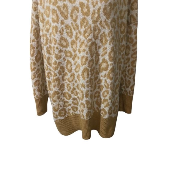 Torrid Sweater - Picture 2 of 7